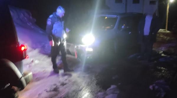 tineri blocati zapada drum recomandat retele sociale