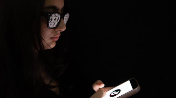 dosare penale extremisti retele socializare