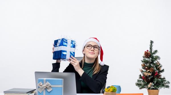 cele mai cool cadouri pentru colegii tai de birou