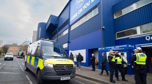 parinti ucigasi torturat omorat propira fetita 10 ani