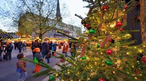 cand impodobim bradul craciun semnificatia ascunsa fiecarui element simbol