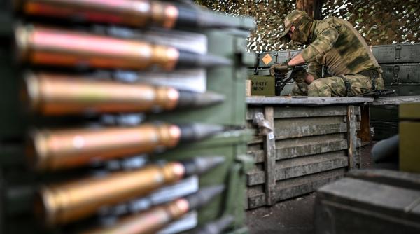 uniunea europeana antrena 75 000 militari ucraineni