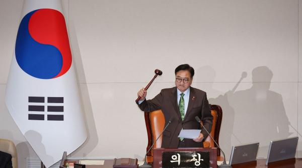 presedinte coreea sud acuzat lege martiala yoon suk yeol