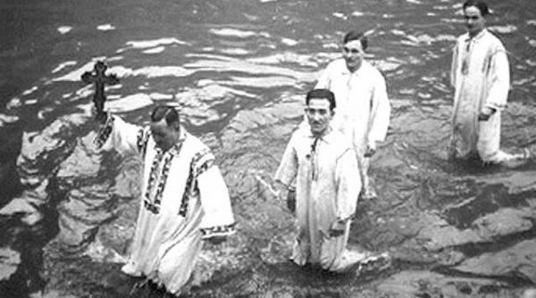 boboteaza 2025 traditii romania busuioc farmece descantece