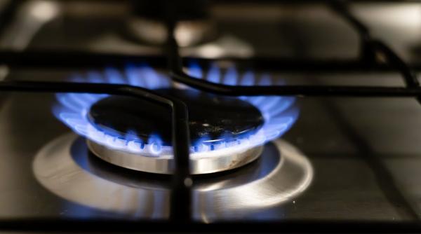 aei gaze energie electrica pret