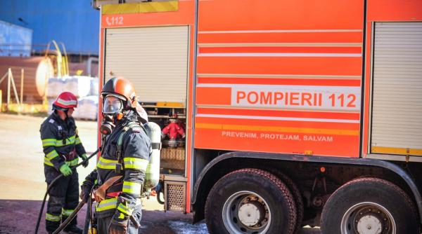 descoperire macabra galati cadavru batran gasit pod casa foc