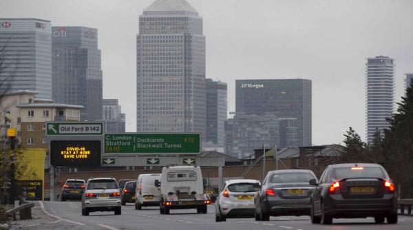 marea britanie introduce permise auto digitale