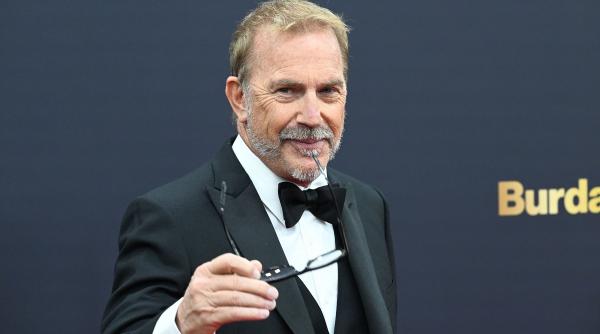 bodyguard kevin costner regret whitney houston