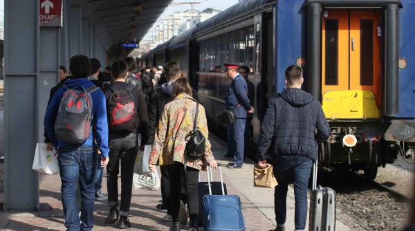 studenti mediul rural bani tren