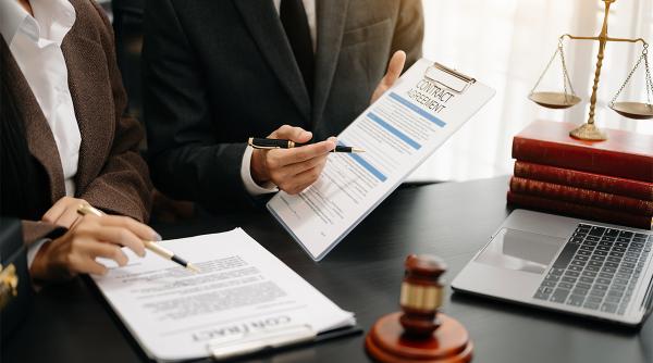 notarul public o figura cheie in asigurarea legalitatii actelor