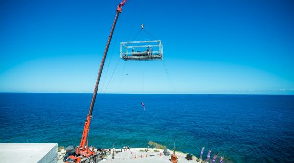 saptamana incepe la power couple cu o provocare neasteptata pentru barbati proba de perspicacitate si indemanare la inaltime