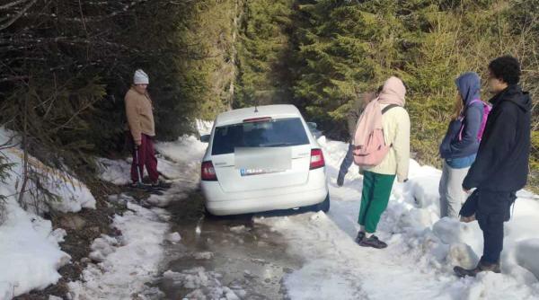 turisti blocati zapada