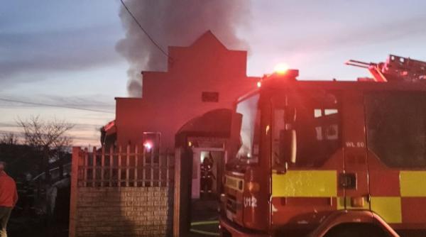 arde o biserica din judetul bihor