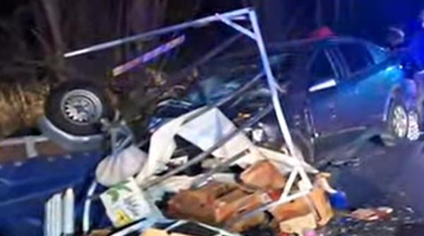 remorca desprins lovit masina trei victime mehedinti