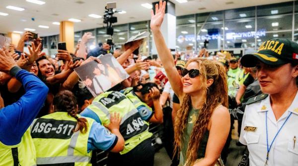 shakira internata spital anulat concert