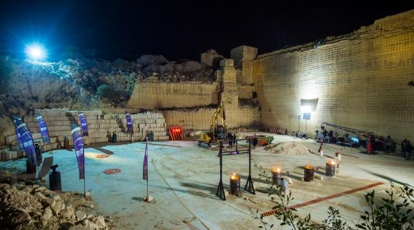 dupa o noua editie lider de audienta diseara la power couple baietii au fugit de acasa in toiul noptii ca sa se joace sunt innebuniti dupa aventura si masinute