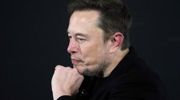 Cât îl costă pe Elon Musk activitatea politică: vânzările Tesla, într-o scădere fără precedent