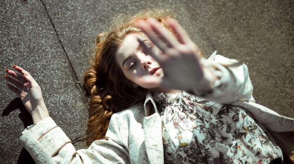 9 semne rare dar puternice ca esti o femeie sigma