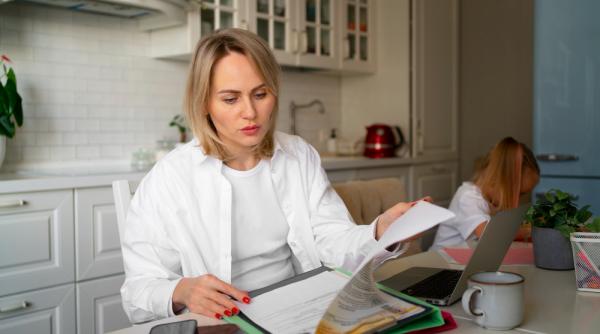 limba romana ce inseamna cuvantul buchiseala