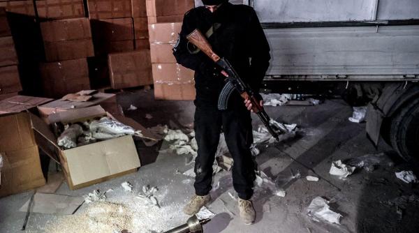 israel bombardeaza siria depozite arme