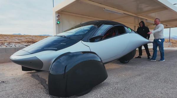 aptera masina electrica energia solara