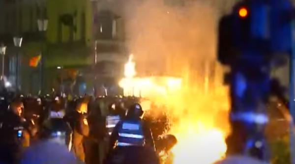 bucurestiul in flacari sustinatorii lui calin georgescu violente inimaginabile