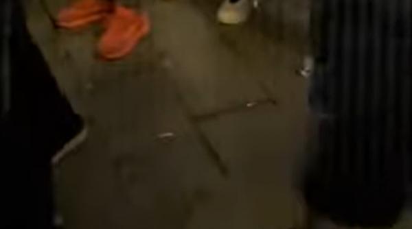 proteste bucati asfalt aruncat jandarmi raniti