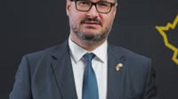 tanasa protest parlamentari aur