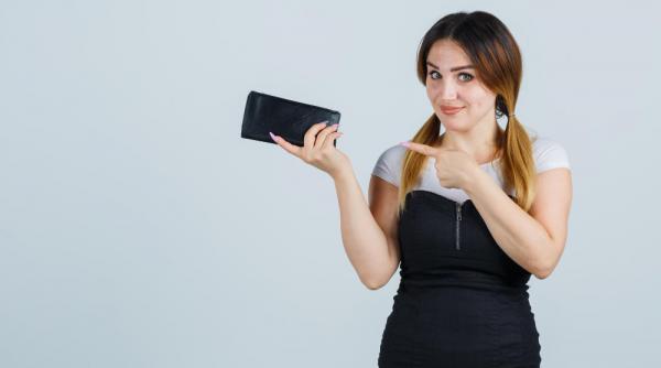 avantajele unui portofel de dama din piele naturala