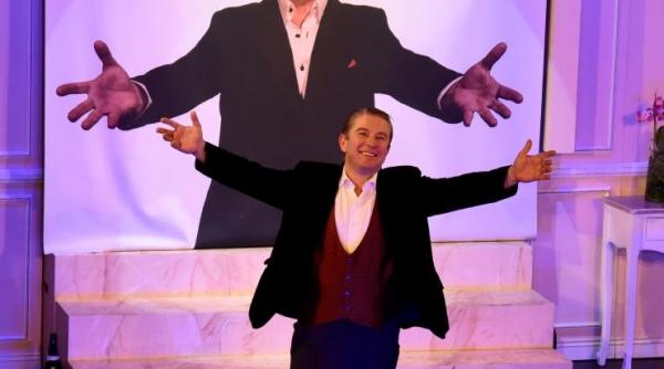 escu de tudor musatescu la bulandra in plina campanie electorala