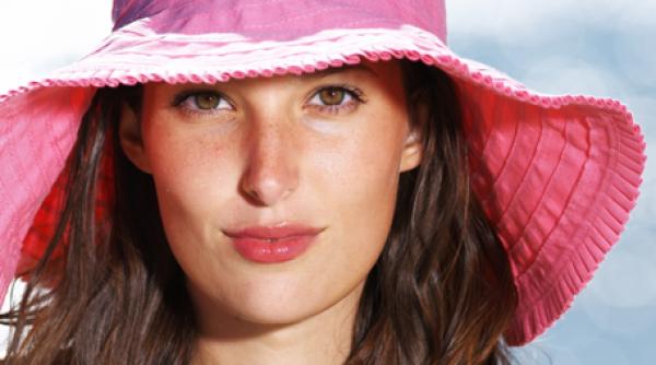 renastere trei zodii scapa de singuratate pe 8 aprilie 2025