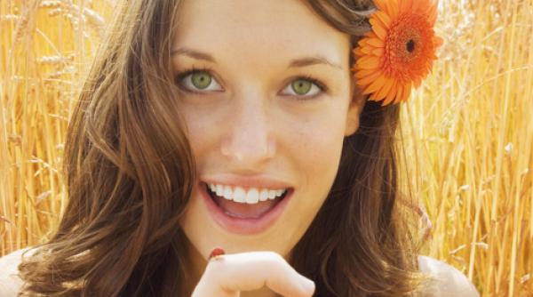 4 zodii atrag oamenii cu energia karmica intensa