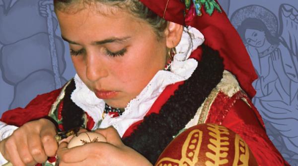 expozitia oul de pasti arta populara si spiritualitate romaneasca la mica galerie a institutului roman de cultura si cercetare umanistica de la venetia