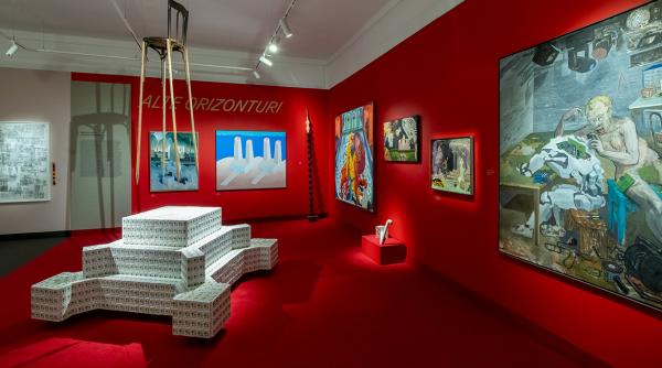 sezonul romania polonia 4000 de vizitatori si 25 de articole in prima luna a expozitiei un ochi rade altul plange cu lucrari din colectia ovidiu sandor