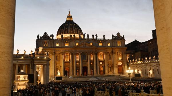 papa francisc bazilica sfantul petru