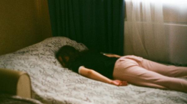 adolescentii culca devreme dorm mai mult au creierul ager cognitiv