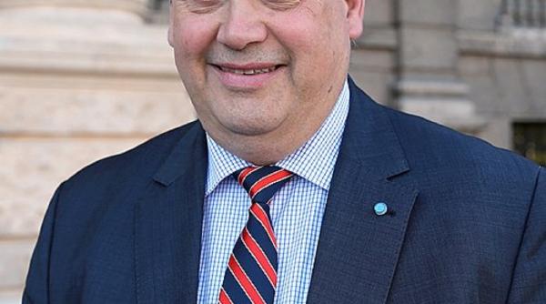 sedinta csat analizata singurul roman zburat spatiul cosmic dumitru prunariu