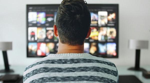 cum a schimbat tehnologia obiceiurile de divertisment ale romanilor