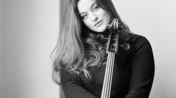 violoncelista sofia blandu si pianistul catalin raducanu in recital la palatul culturii din iasi
