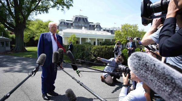 trump presa guvernare