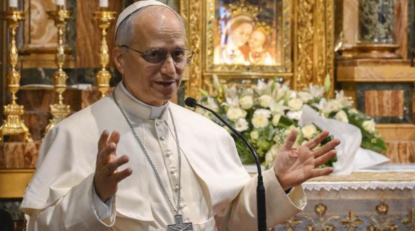 papa leon razboaie mediator