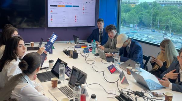 targul de stiinte in saptamana stiintelor la complexul educational laude reut