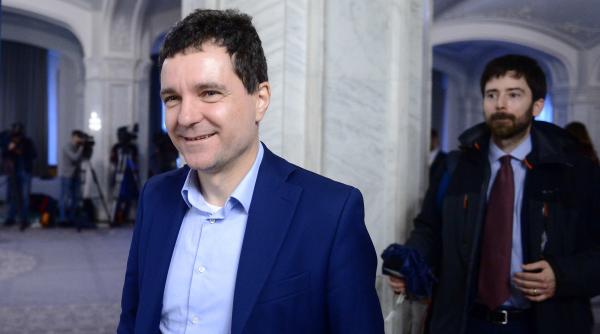 finalisti alegeri prezidentiale finalisti antisistem societatea civila