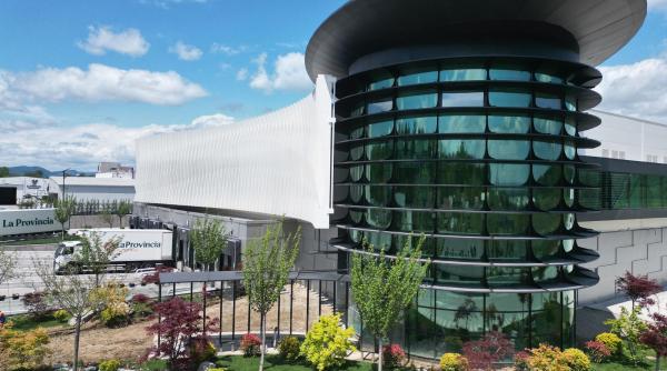 carmistin the food company a inaugurat cea mai complexa facilitate de productie carne pasare din regiune devenind cel mai performant producator din sectorul avicol din romania