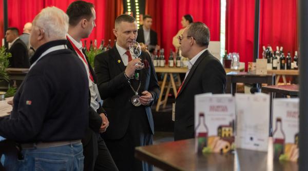 salonul gustul italiei pasiune traditie si excelenta la rowine 2025