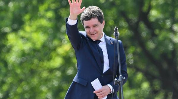 nicusor dan vorbit telefon donald trump invitat america vizita