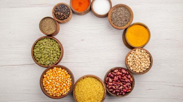 5 surse vegetale de nutrienti esentiali pentru vegetarieni si vegani