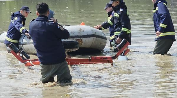 cod rosu inundatii rauri moldova transilvania