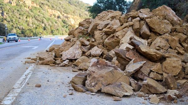 restrictii cheile bicazului