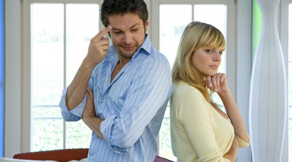 te paraseste cele mai bune metode prin care femeile inteligente salveaza o relatie